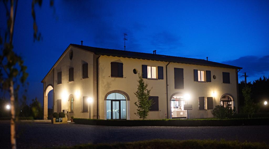 Agriturismo Il Mondo Guest House Parma Exterior photo
