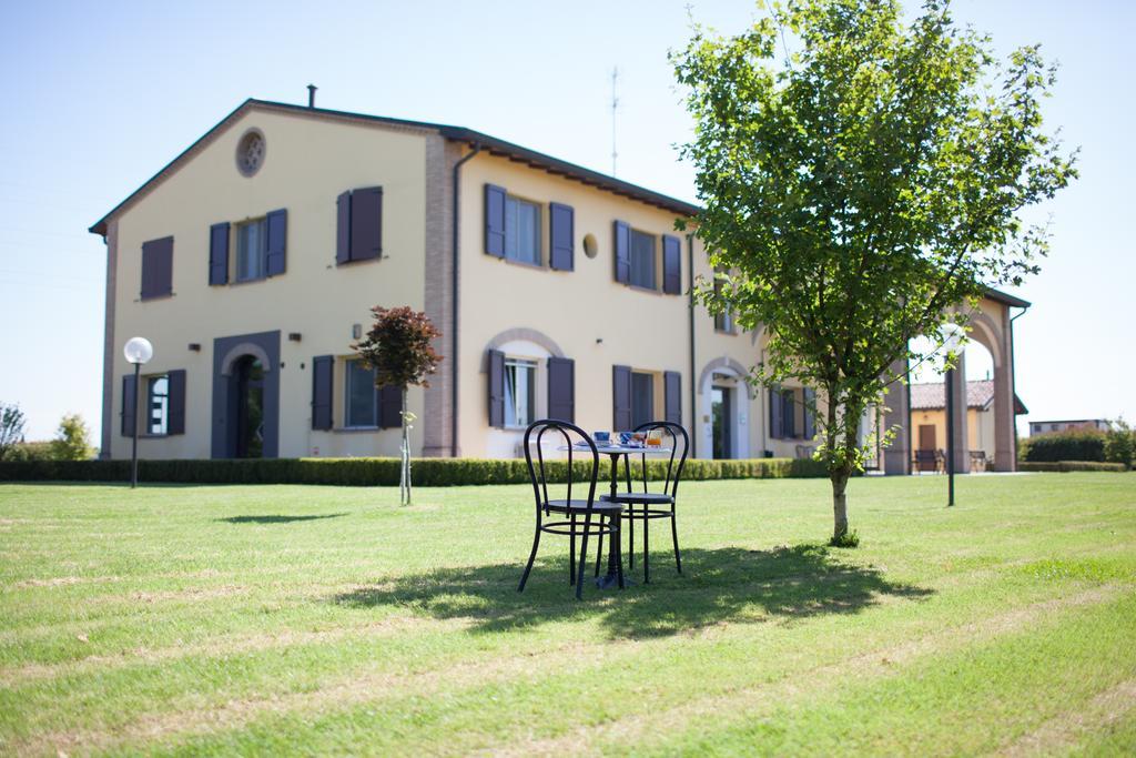 Agriturismo Il Mondo Guest House Parma Exterior photo