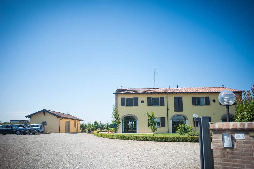 Agriturismo Il Mondo Guest House Parma Exterior photo