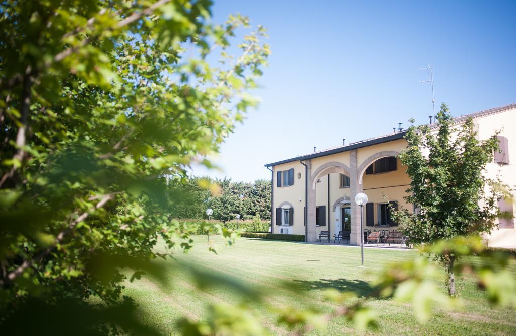 Agriturismo Il Mondo Guest House Parma Exterior photo